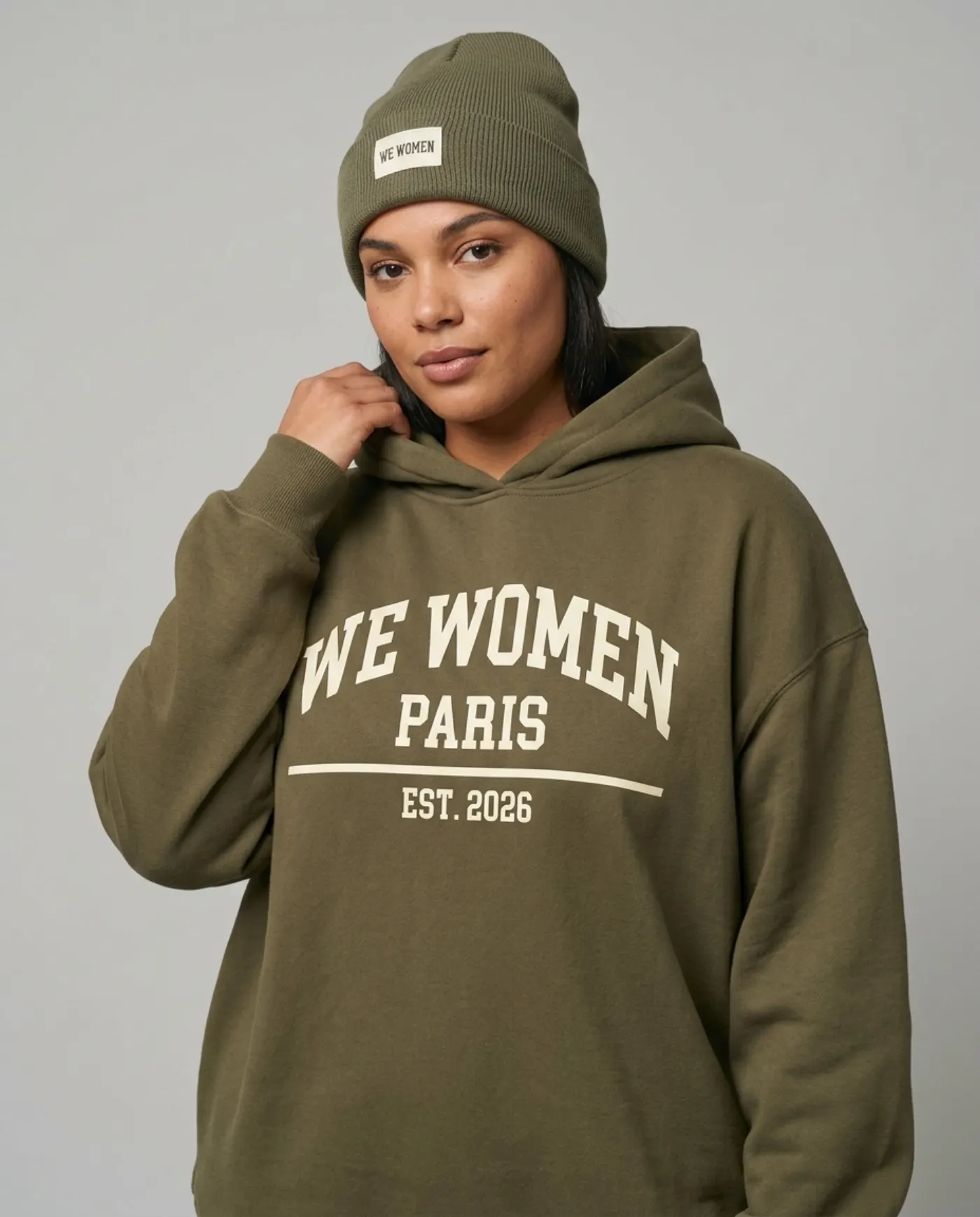 Campagne Campus : hoodie et bonnet WE WOMEN